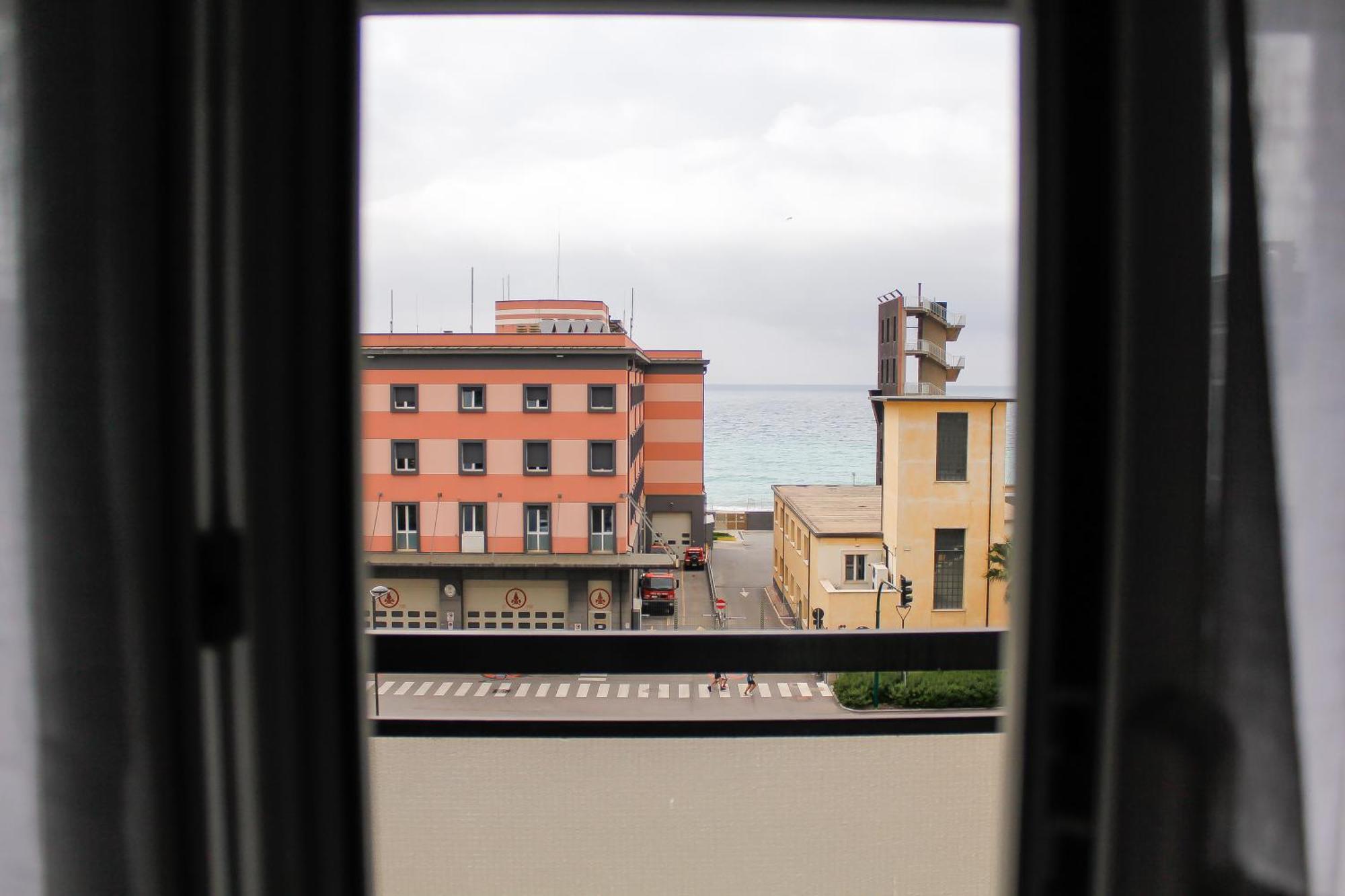 Casa Mariuccia - A Due Passi Dal Mare Apartment Savona Luaran gambar