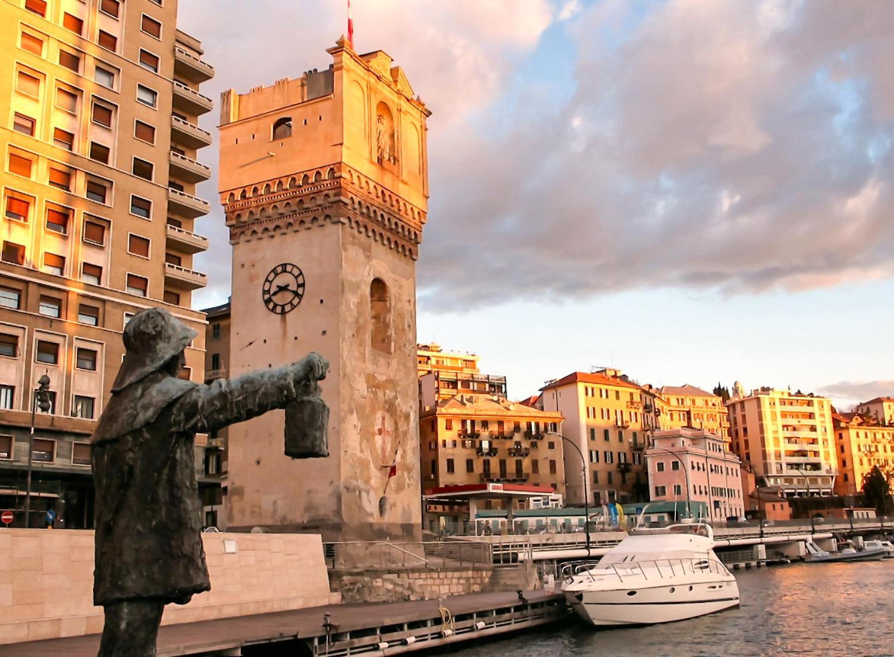 Casa Mariuccia - A Due Passi Dal Mare Apartment Savona Luaran gambar